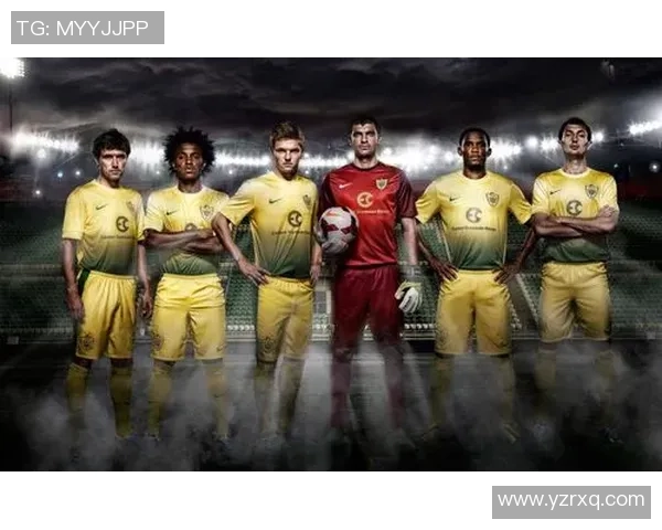 足球明星时尚风采揭秘：从球场到红毯的穿着打扮全解析